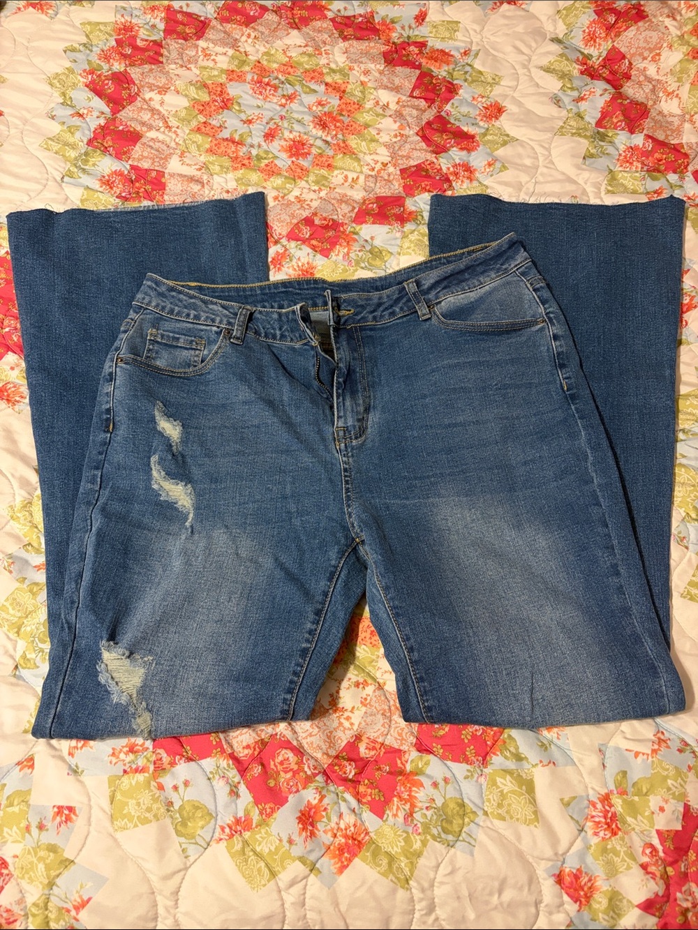 Woman’s Xl boot cut jeans